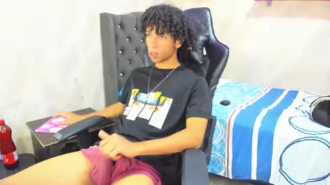 Snapshot of xion_ez chatting on 01.13.26 xion_ez online show from 01.13.26