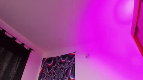 xizette online show from 03.08.25