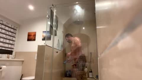 xl1905 online show from 12.03.25