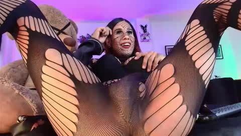 Dakota Tovar online show from 01.12.26