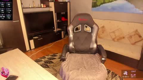 Lara online show from 01.09.25