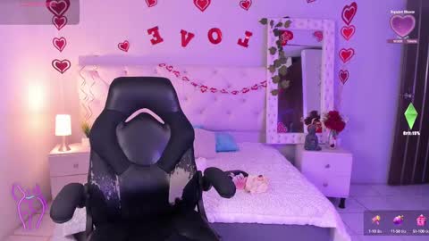 Snapshot of xlmena_slut chatting on 02.15.25 Ximena online show from 02.15.25