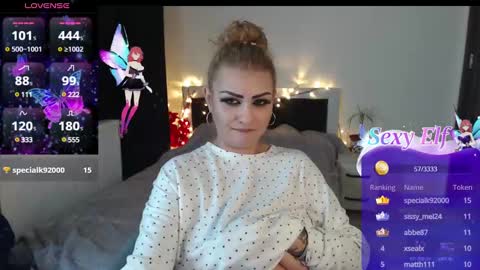 Snapshot of xmagic_pantherx chatting on 12.30.24 Magic Panther online show from 12.30.24