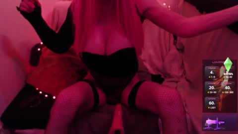 xmeup384290 online show from 04.02.26