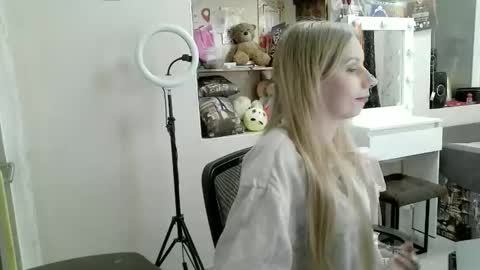 xMilagrosxs online show from 04.26.26