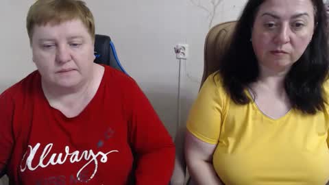 Snapshot of xmollyjanex chatting on 04.26.26 XMollyJaneX online show from 04.26.26