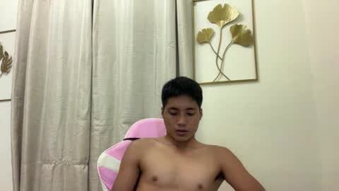 Snapshot of xmoreno_guy69 chatting on 02.05.26 SECRET online show from 02.05.26