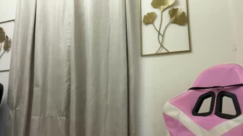 Snapshot of xmoreno_guy69 chatting on 02.16.26 SECRET online show from 02.16.26