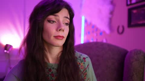 Bella Bondai online show from 02.01.25