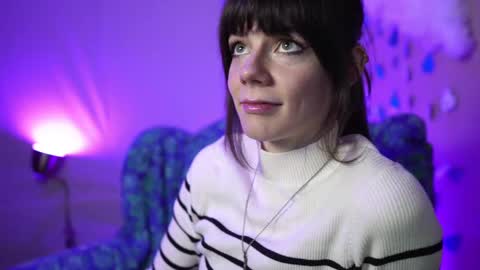 Bella Bondai online show from 03.05.25