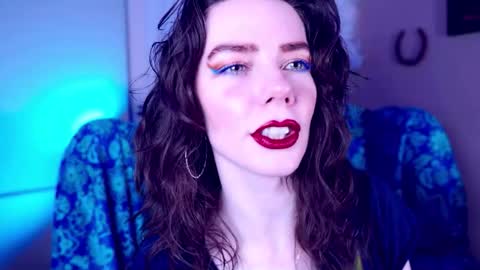 Bella Bondai online show from 02.11.26