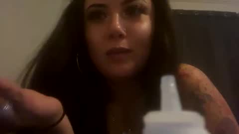 Snapshot of xocrybaby chatting on 10.26.25 xocrybaby online show from 10.26.25