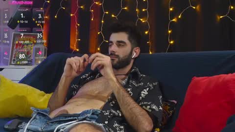 XoRylan online show from 01.11.25