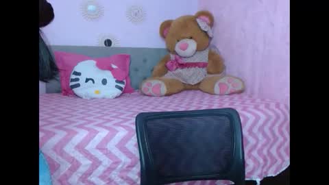 melany online show from 11.25.25