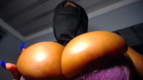 Snapshot of xpanther_23 chatting on 12.21.25 xpanther_23 online show from 12.21.25