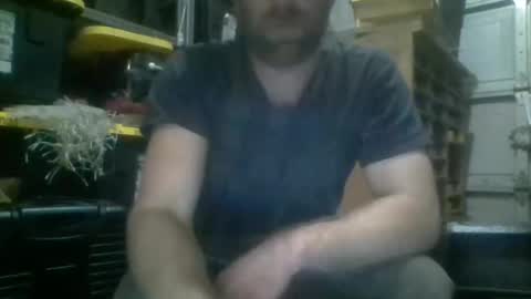 Snapshot of xploringus1 chatting on 11.10.25 Xploringus online show from 11.10.25