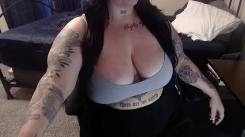 Snapshot of xrileyschembri chatting on 12.02.24 xorileyschembri online show from 12.02.24