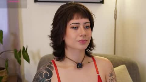 Snapshot of xspacebluex chatting on 02.15.26 Blue online show from 02.15.26