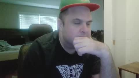 Snapshot of xstrokenchillx chatting on 11.25.25 Wayne online show from 11.25.25