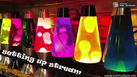 Sunny Daze online show from 01.11.26