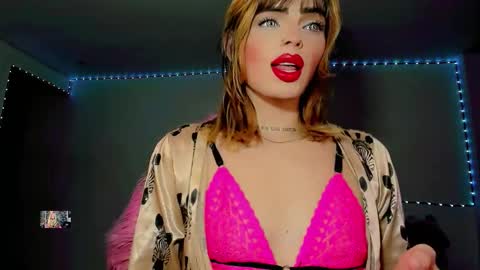 Femboy Exotic online show from 09.28.25