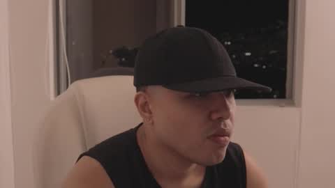 xtiann_ online show from 01.18.26