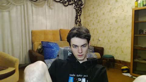 Snapshot of xtraqqq chatting on 12.14.24 traqqq online show from 12.14.24