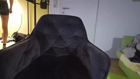 N online show from 01.01.25