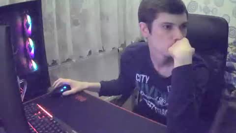 Snapshot of xvenon9898x chatting on 10.05.25 xvenon9898x online show from 10.05.25