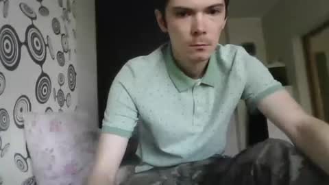 Snapshot of xvenon9898x chatting on 10.22.25 xvenon9898x online show from 10.22.25