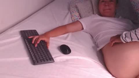 Snapshot of xwxwhornyprincess chatting on 03.09.25 Gabriela and Camila online show from 03.09.25