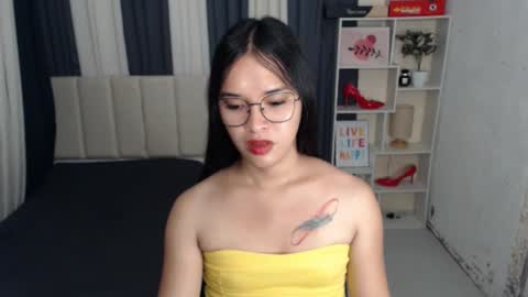 CHLOES ROOM online show from 09.12.25