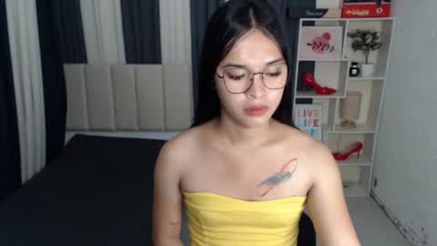 CHLOES ROOM online show from 09.13.25