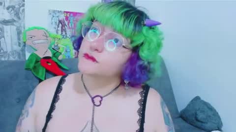 Snapshot of xxgreengoodxx chatting on 06.14.26 xxgreengoodxx online show from 06.14.26