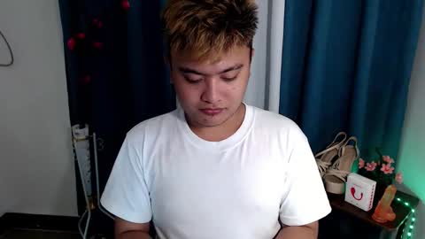 Loyd online show from 12.17.25