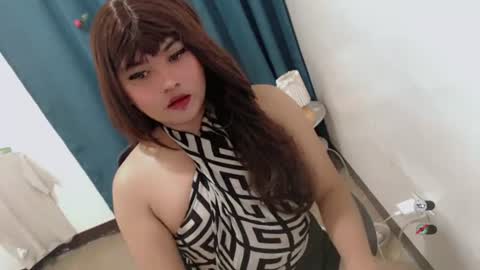 Snapshot of xxhotloyd_cummerx chatting on 06.24.26 Loyd online show from 06.24.26