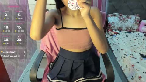 Snapshot of xxkayjeanxx chatting on 05.27.26 Aya online show from 05.27.26