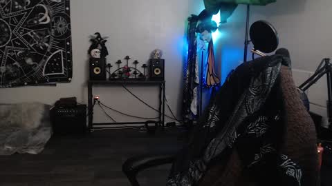 Snapshot of xxlilithmoonxx chatting on 01.30.25 Lilith online show from 01.30.25