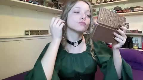 LoveAnastasia online show from 11.11.25