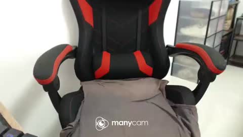  Kaycee  online show from 09.18.25