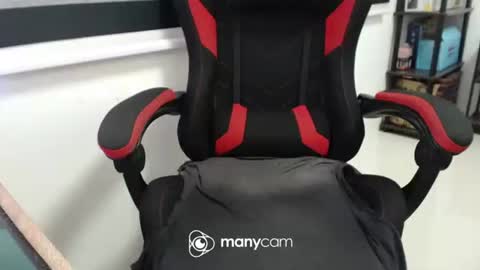  Kaycee  online show from 12.19.25