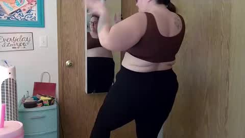 Strawberry Jane online show from 02.09.25