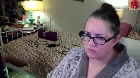 Strawberry Jane online show from 04.07.26