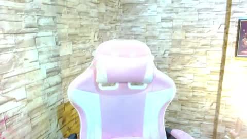 Snapshot of xxx_cindyfox_xxx chatting on 06.29.26 Foxy online show from 06.29.26