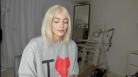 xxx_leila online show from 12.15.24