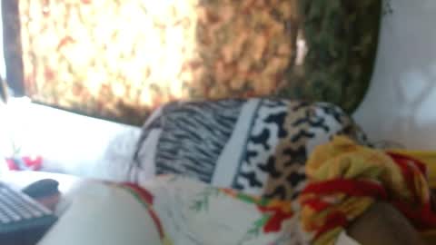   LILI  online show from 01.13.25