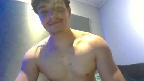 Snapshot of xxxbeastboi chatting on 11.11.25 xxxbeastboi online show from 11.11.25