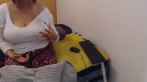 Ayanda online show from 10.10.25