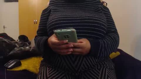 Ayanda online show from 11.06.25