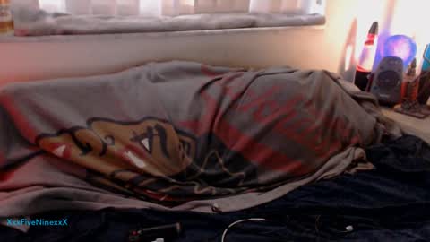 Snapshot of xxxfiveninexxx chatting on 12.20.24 XxxFiveNinexxX online show from 12.20.24